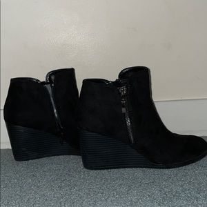 black womens booties
